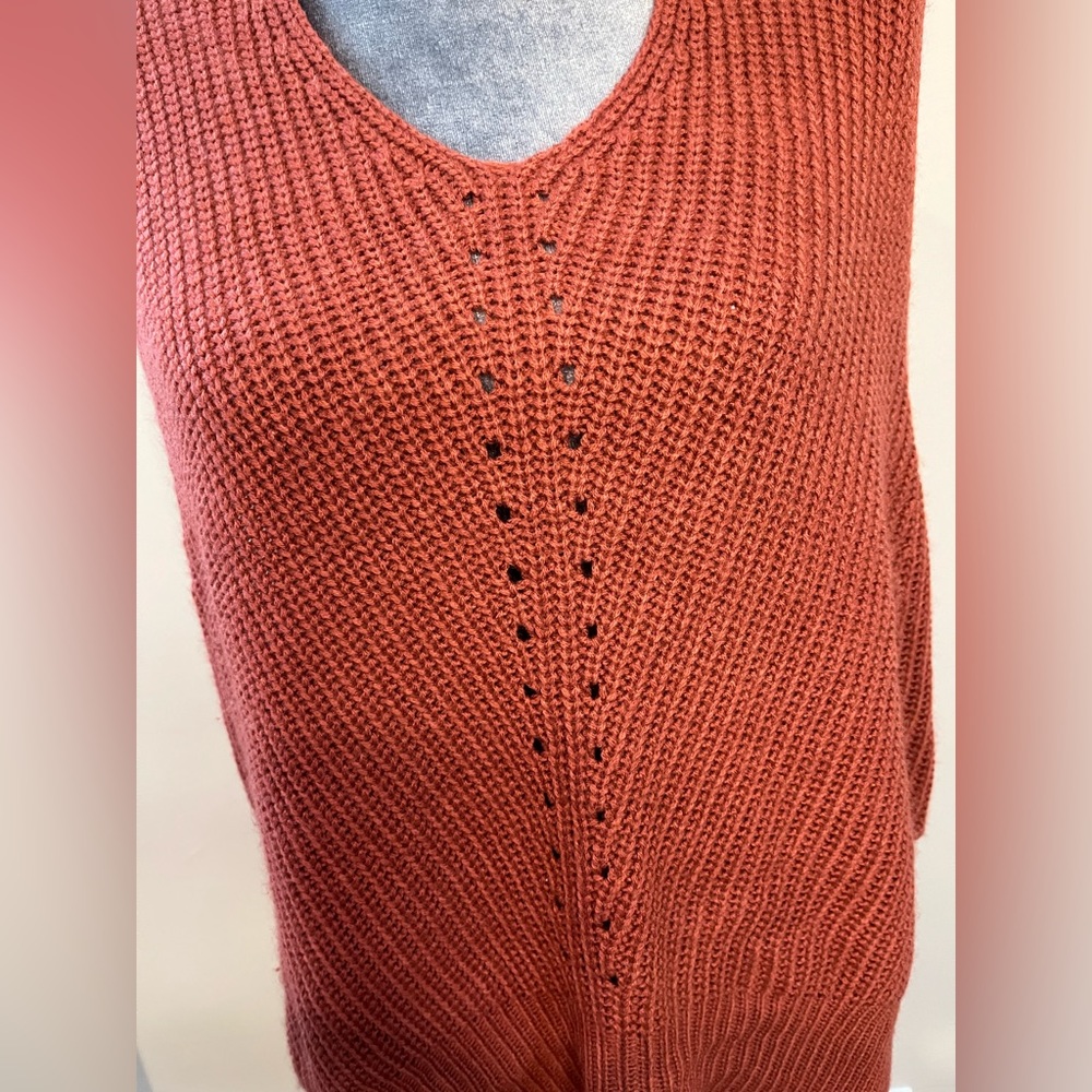 NWOT! ANTHROPOLOGIE She + Sky Sleeveless Keyhole Front Knitted Sweater, Size S - Picture 8 of 9